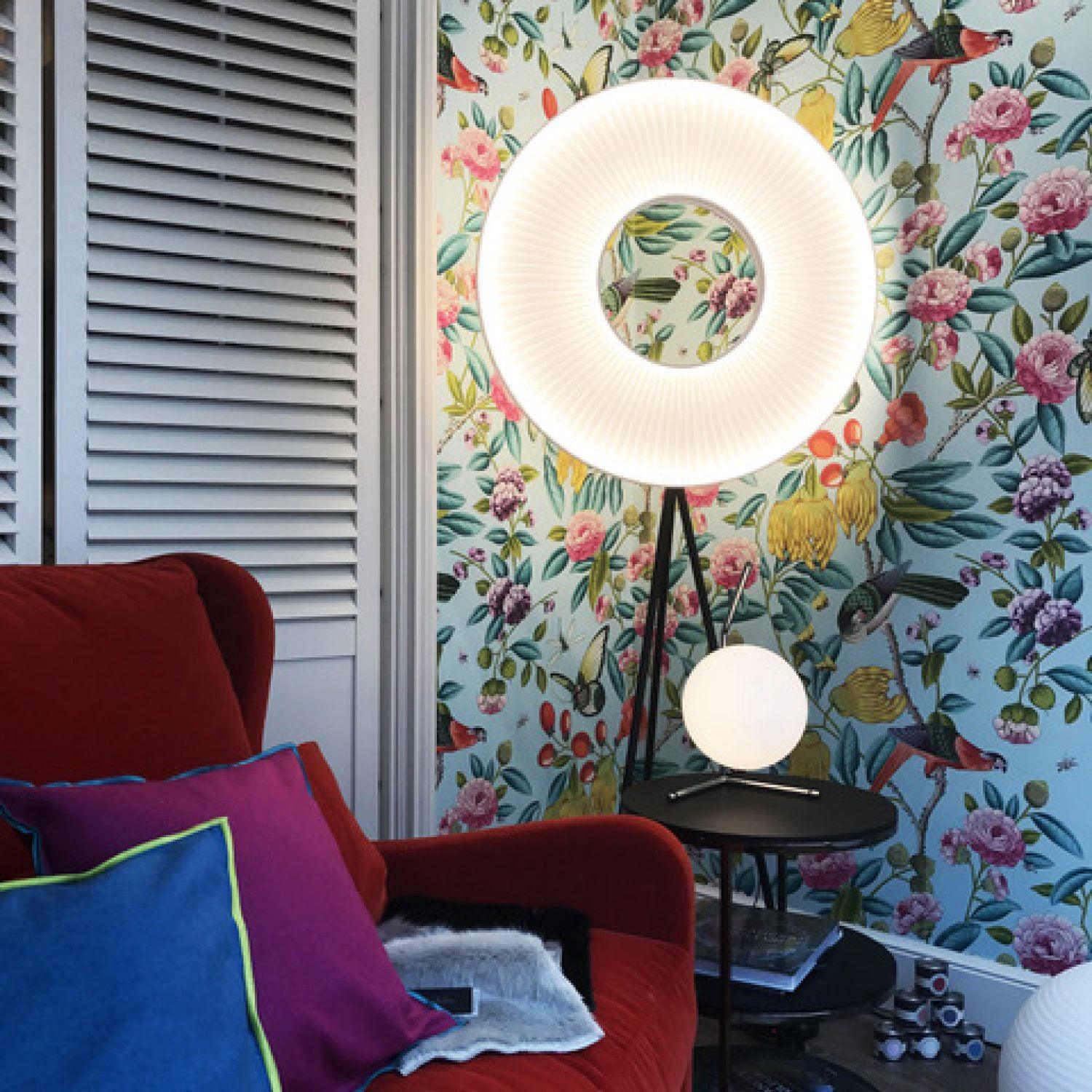 Modern Iris LED Floor Lamp with White Fabric Shade and Adjustable Color Temperatures