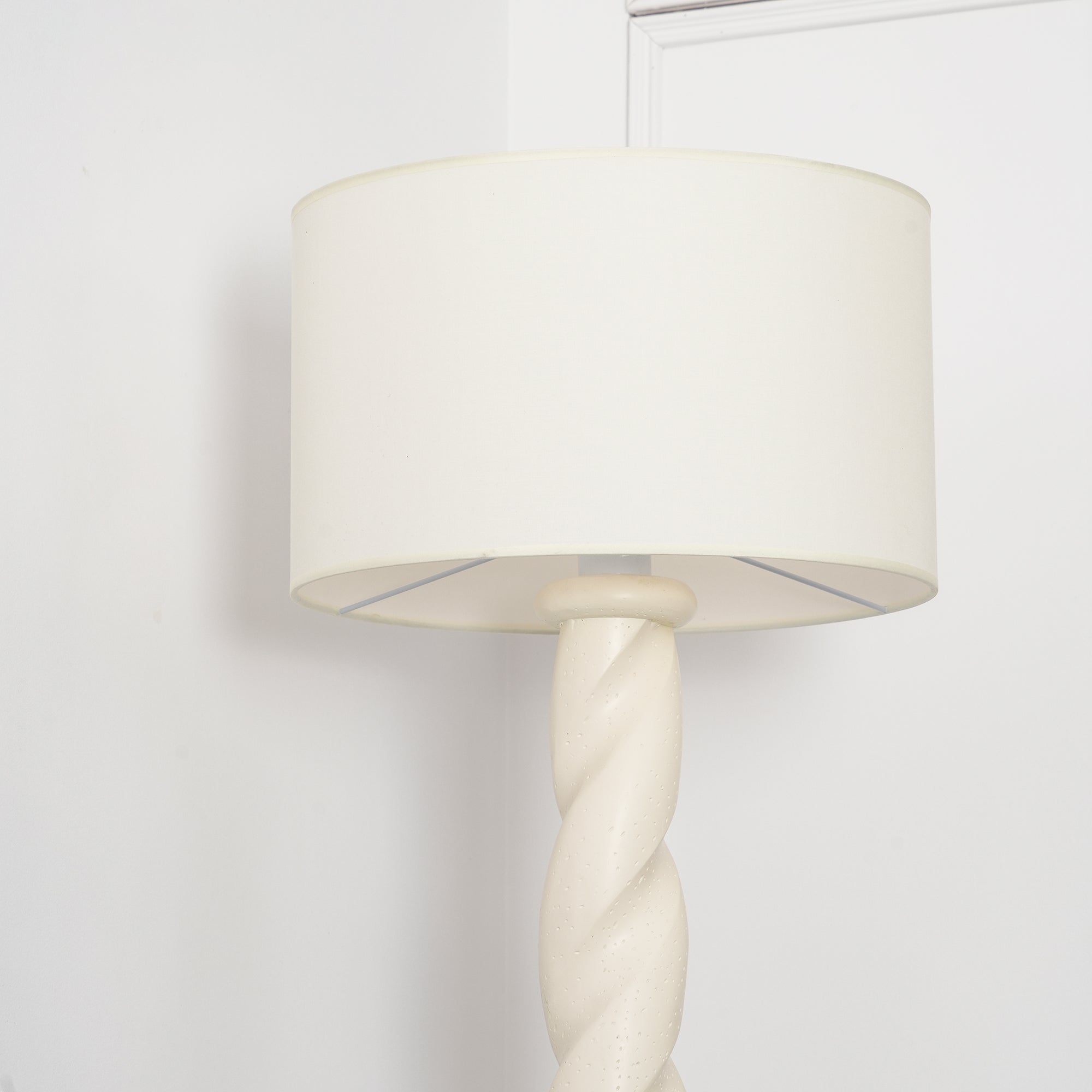 Modern Sculptural Twisted Resin Floor Lamp with White Fabric Drum Shade