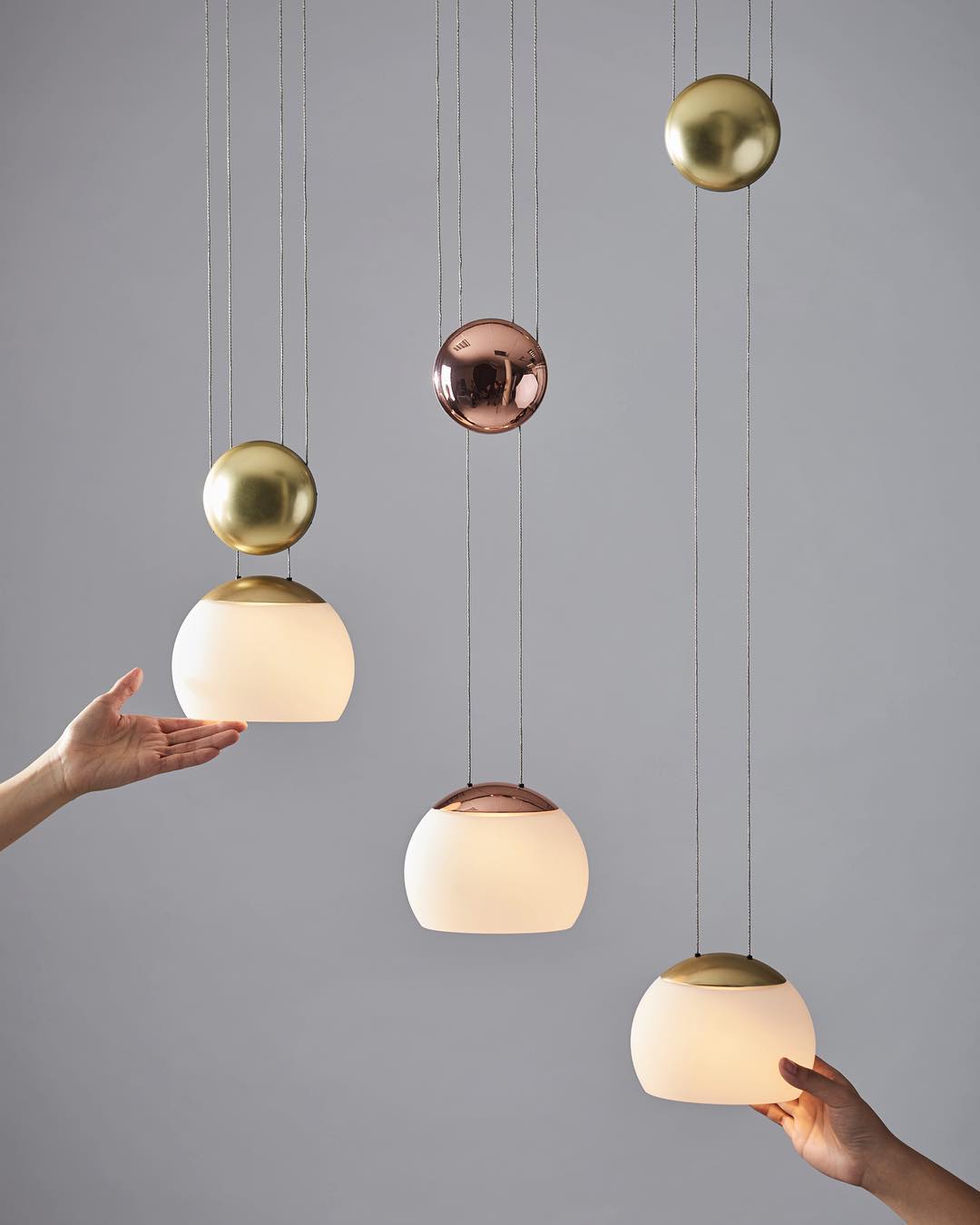 modern-jojo-led-pendant-light-with-adjustable-height-hand-blown-opal-glass-shade-golden-finish