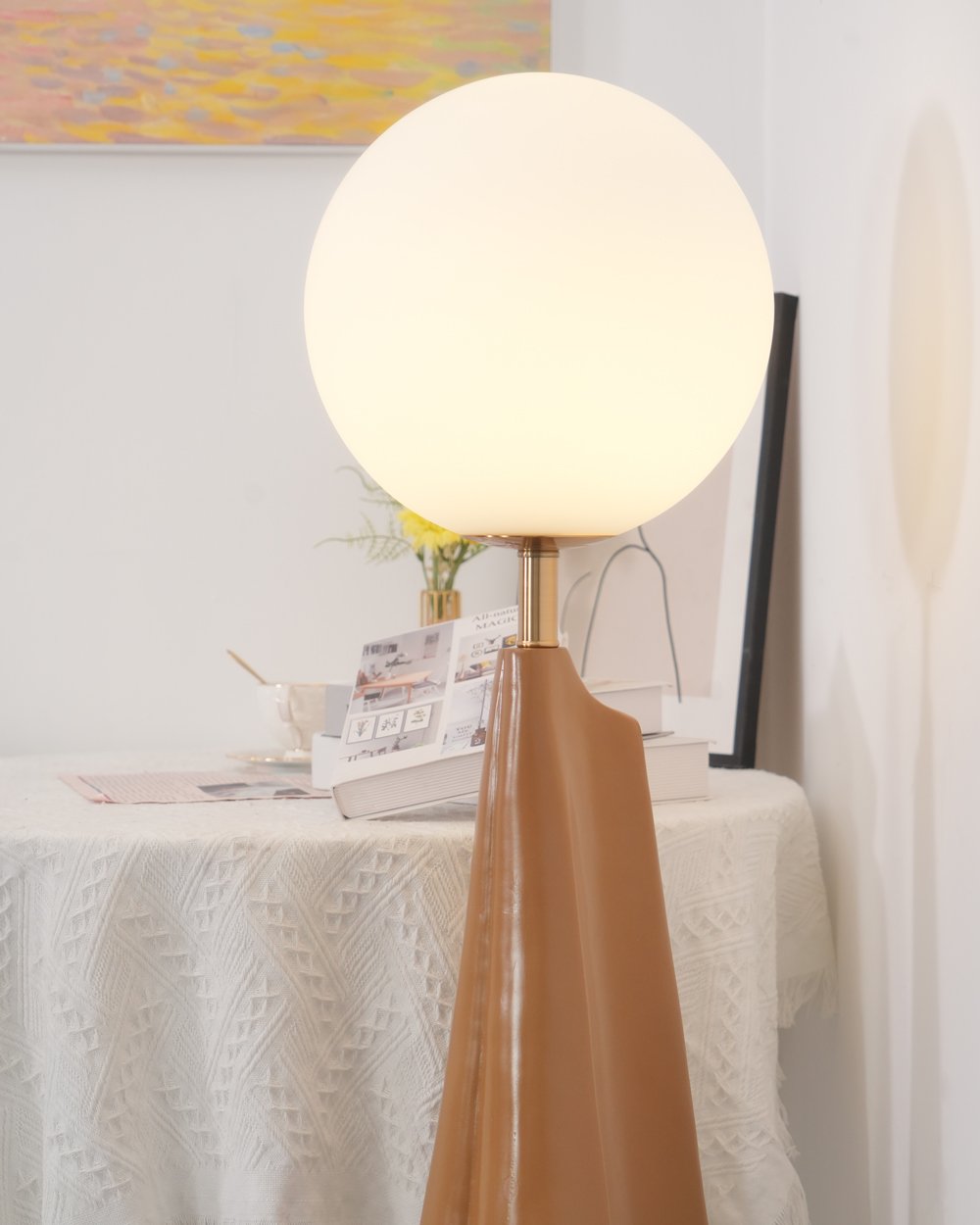 modern-blown-glass-floor-lamp-with-resin-base-and-opaline-diffuser-in-brown