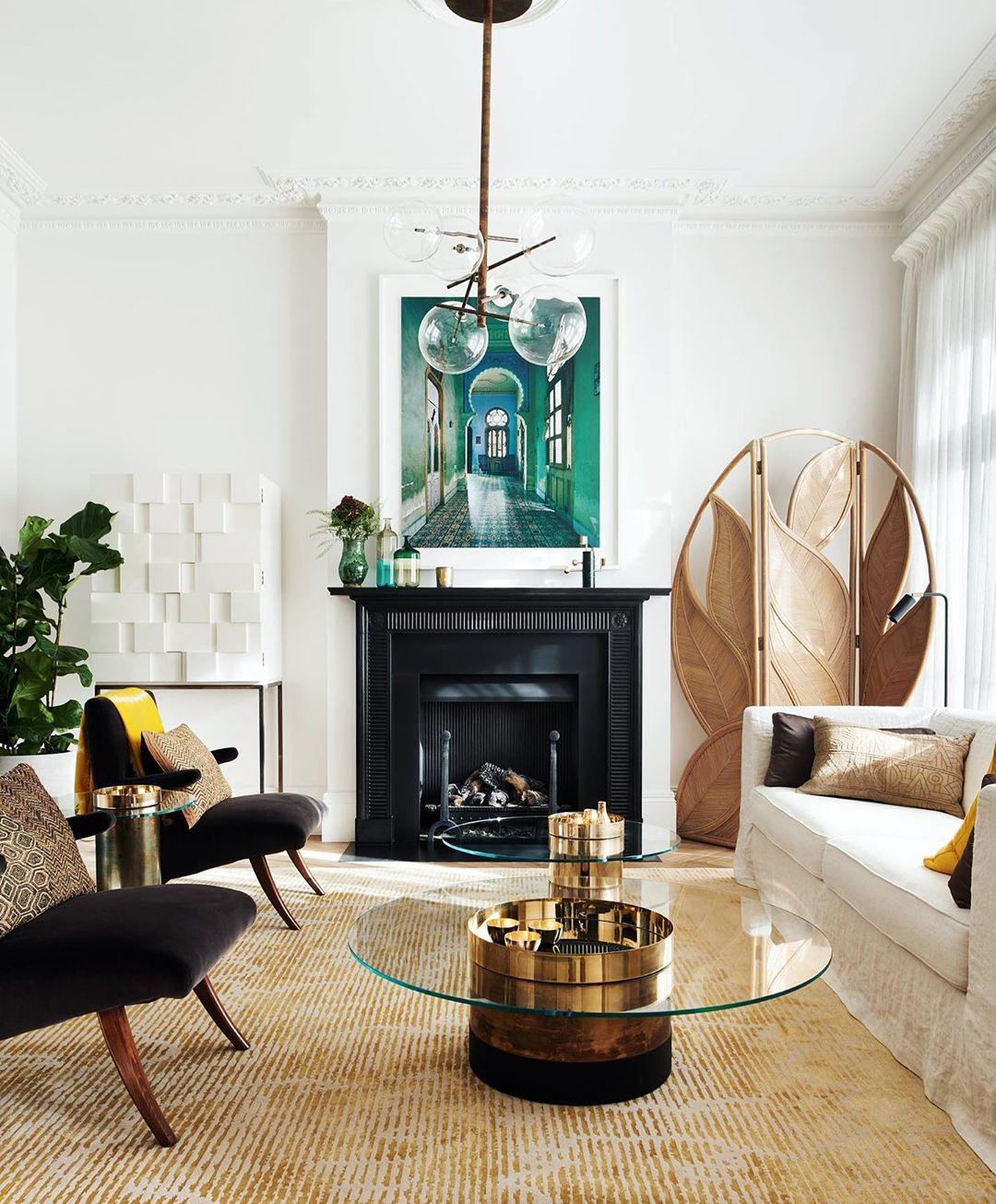modern-glass-bubble-chandelier-with-burnished-brass-finish-and-led-integrated-lighting