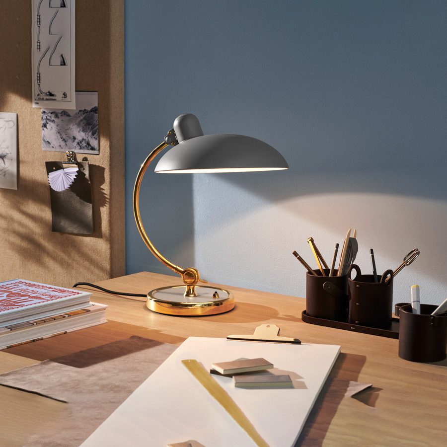 modern-bauhaus-style-metal-table-lamp-elegant-geometric-desk-light-for-office