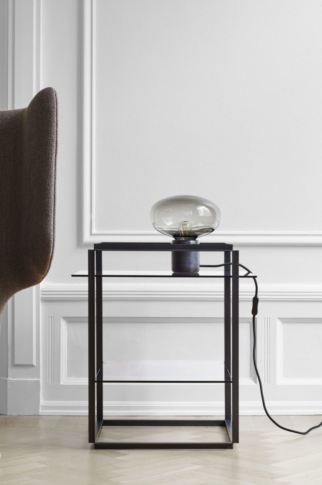 karl-johan-glass-table-lamp-with-black-marble-base-for-modern-home-decor