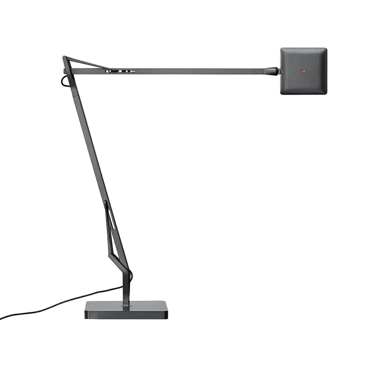 Modern Minimalist LED Desk Lamp Adjustable Metal Table Light for Office and Bedside