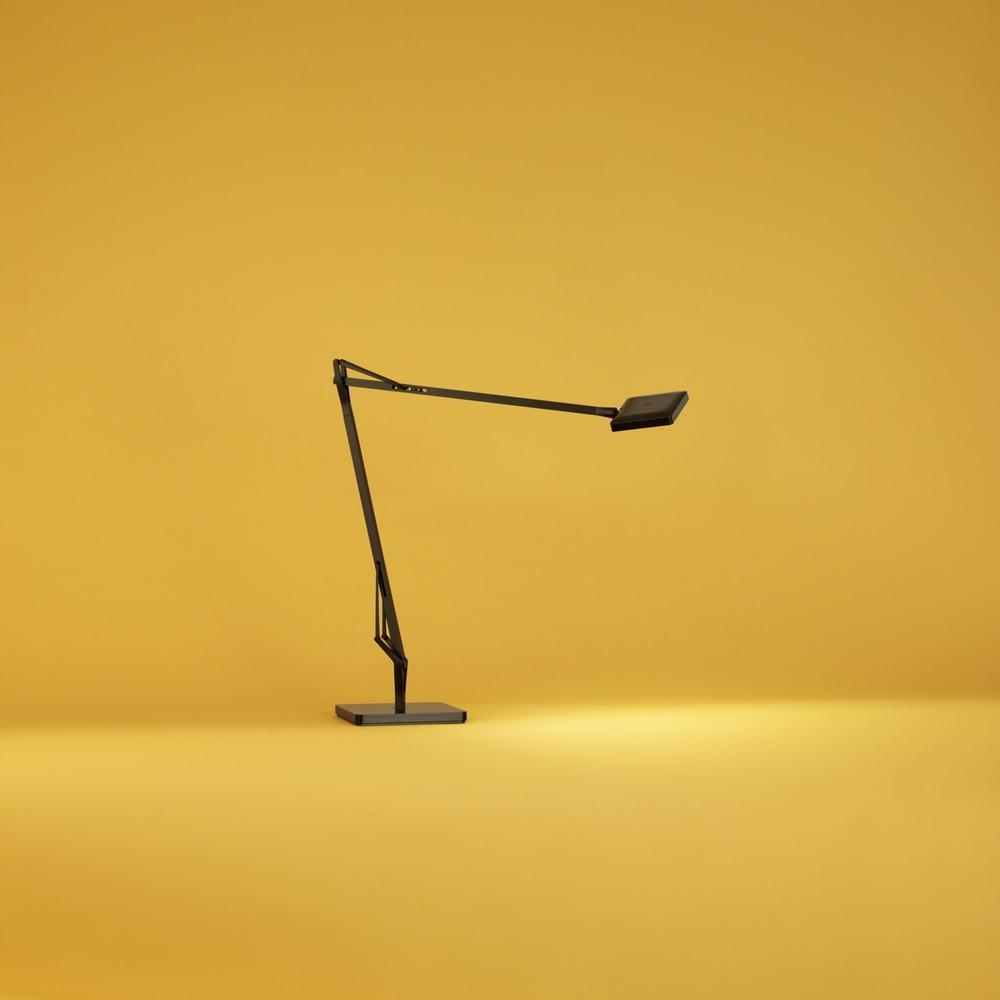 Modern Minimalist LED Desk Lamp Adjustable Metal Table Light for Office and Bedside