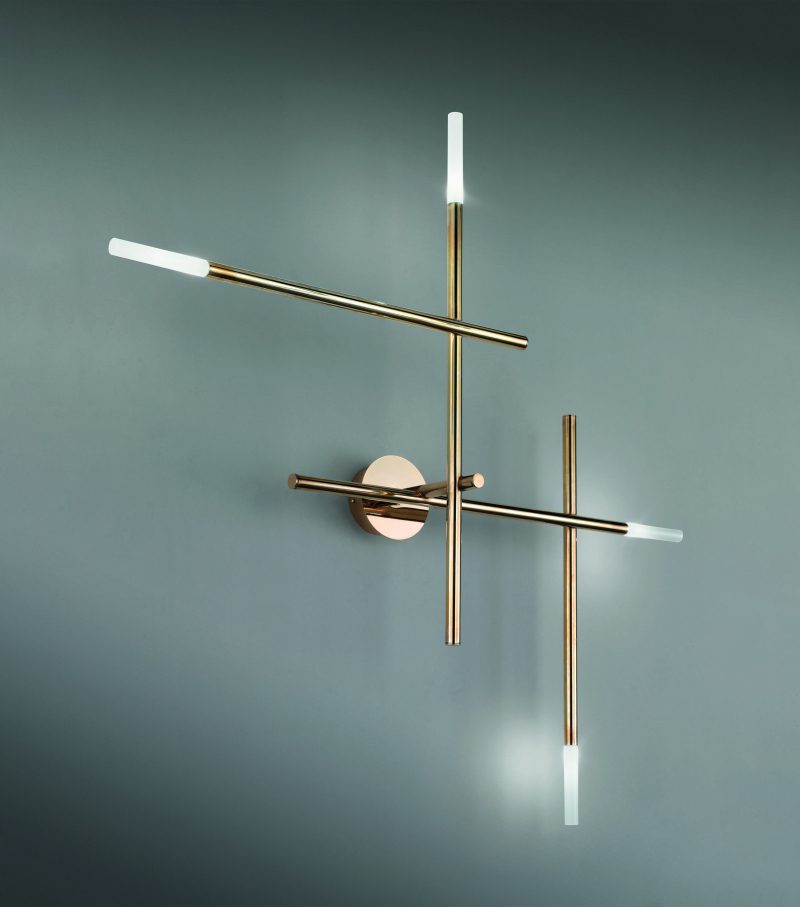 kitami-modern-metal-and-satinated-glass-wall-sconce-for-elegant-home-lighting