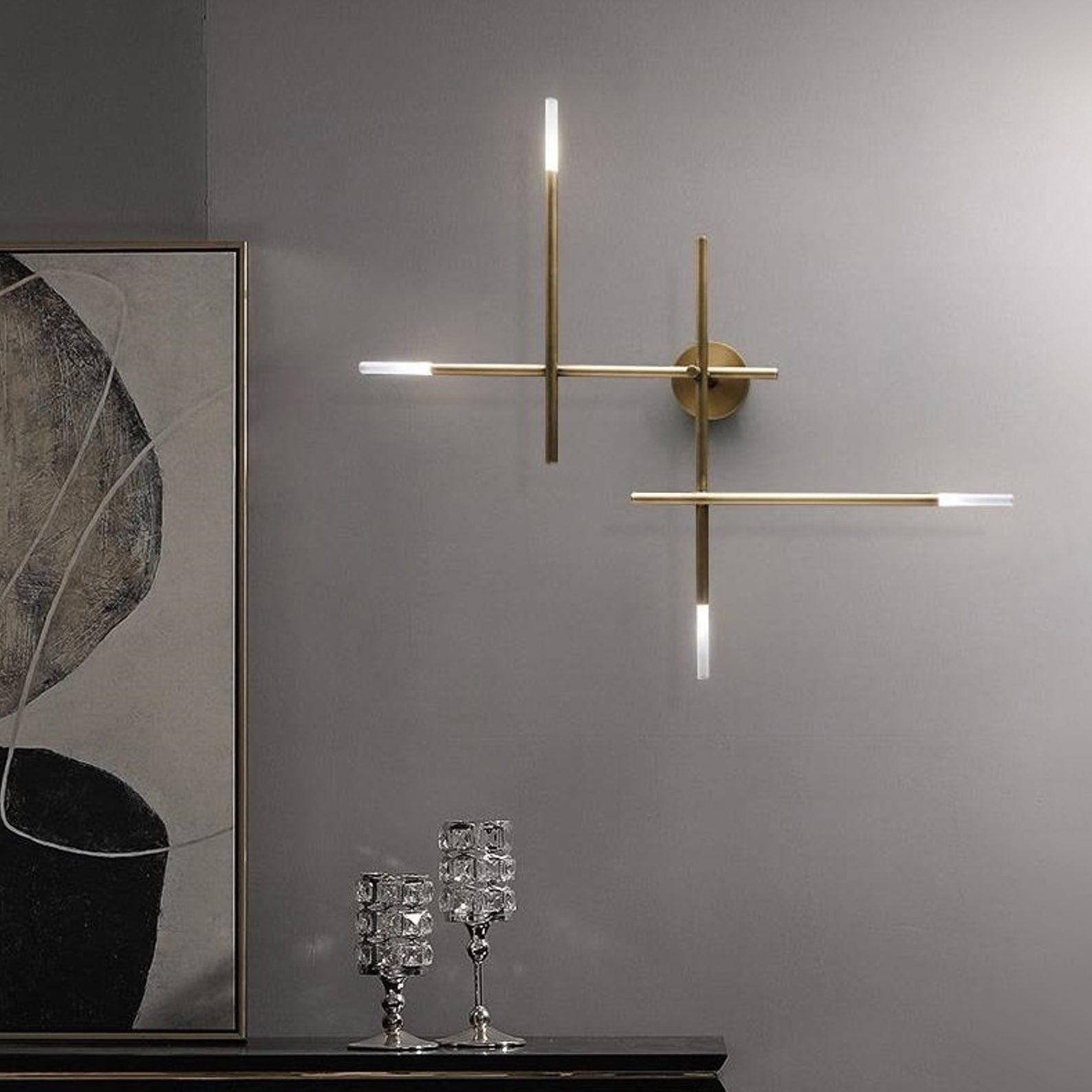 kitami-modern-metal-and-satinated-glass-wall-sconce-for-elegant-home-lighting