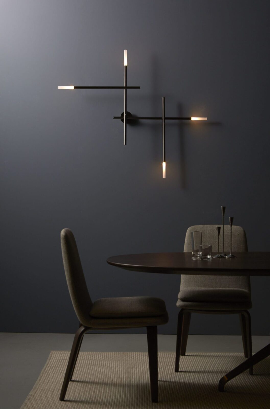 kitami-modern-metal-and-satinated-glass-wall-sconce-for-elegant-home-lighting
