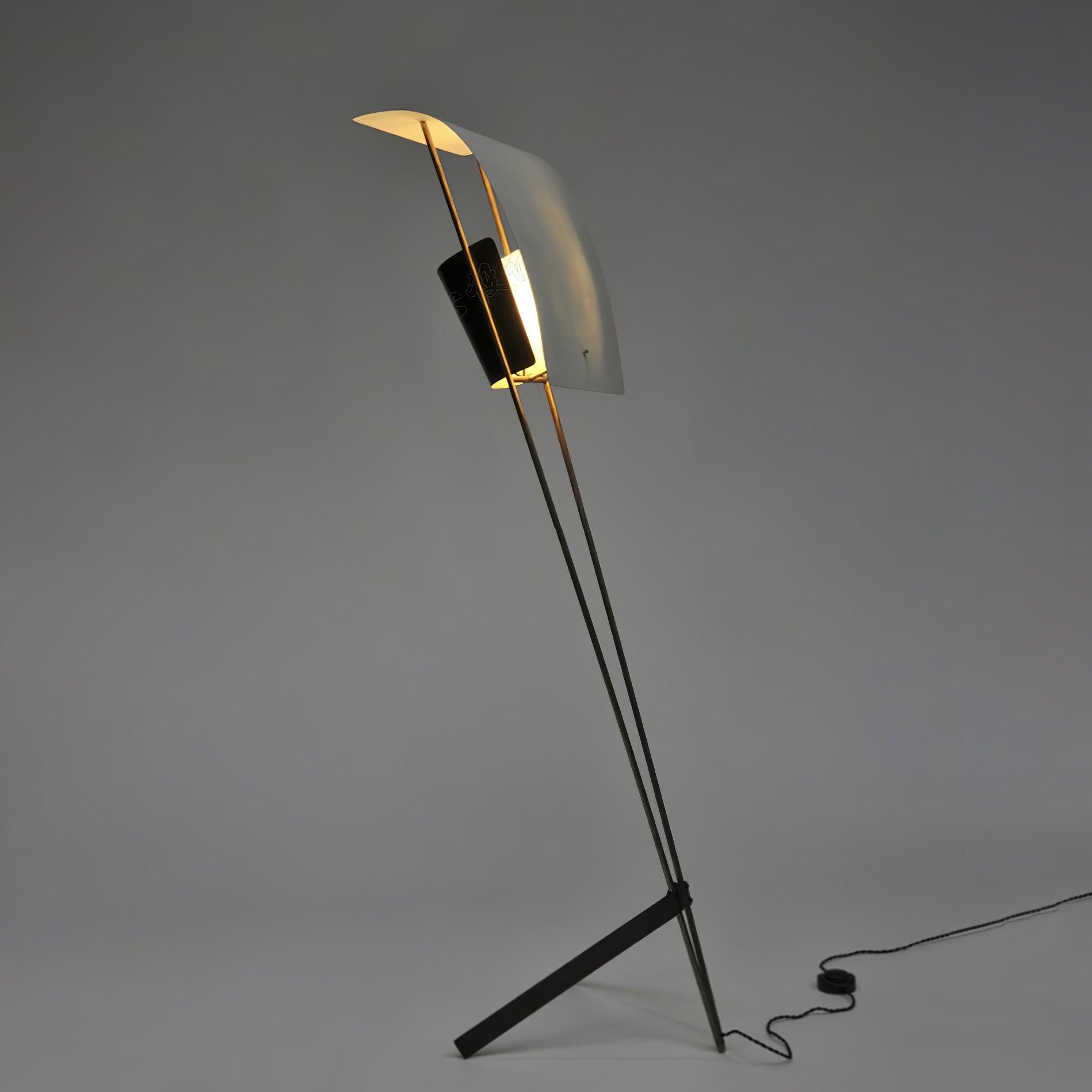 Modern Kite LED Floor Lamp Sculptural Reading Light for Living Room and Bedroom