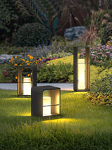 Modern LED Garden Lantern Outdoor Post Light Waterproof Exterior Landscape Path Lamp