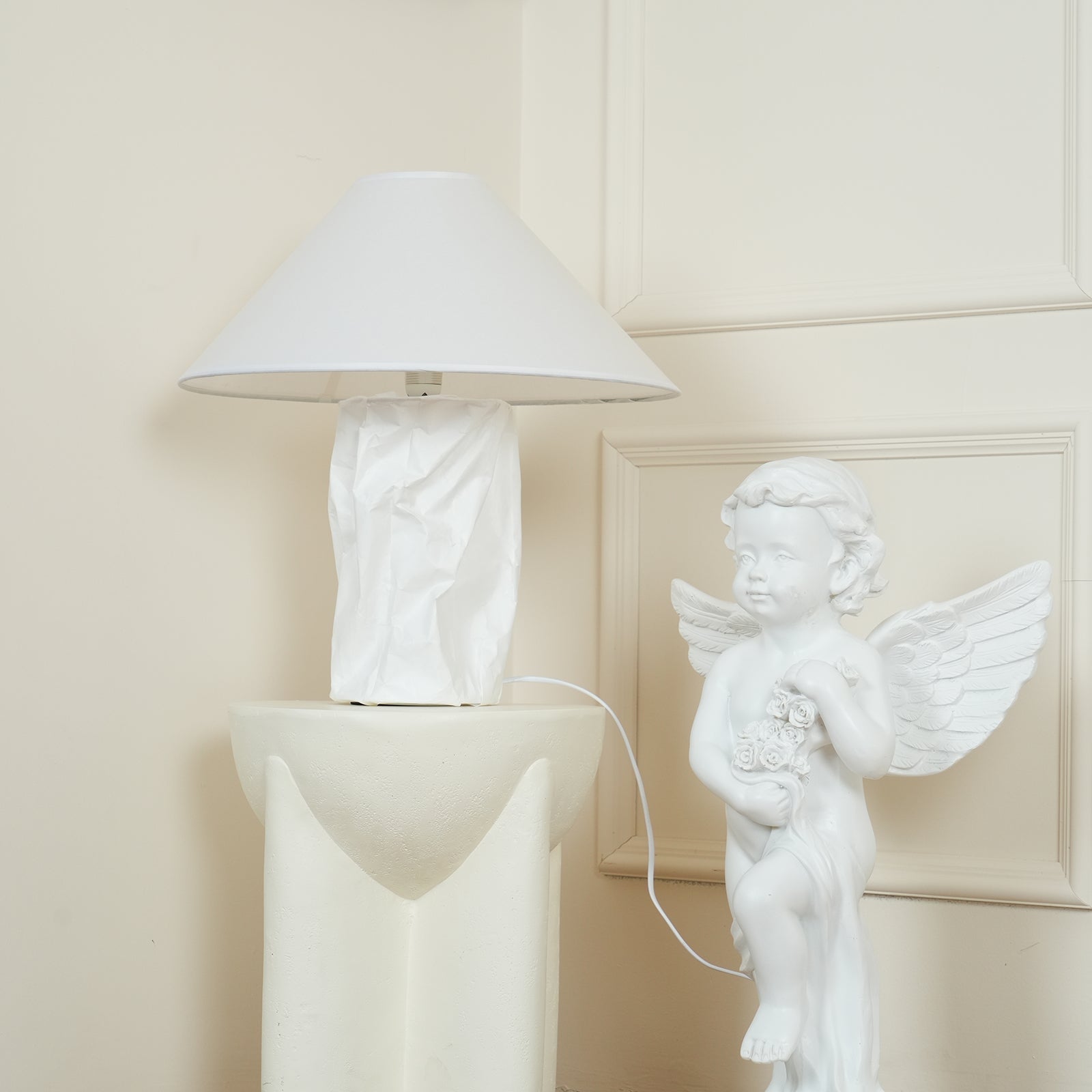 Modern Sculptural Dupont Paper Table Lamp for Contemporary Bedroom Lighting
