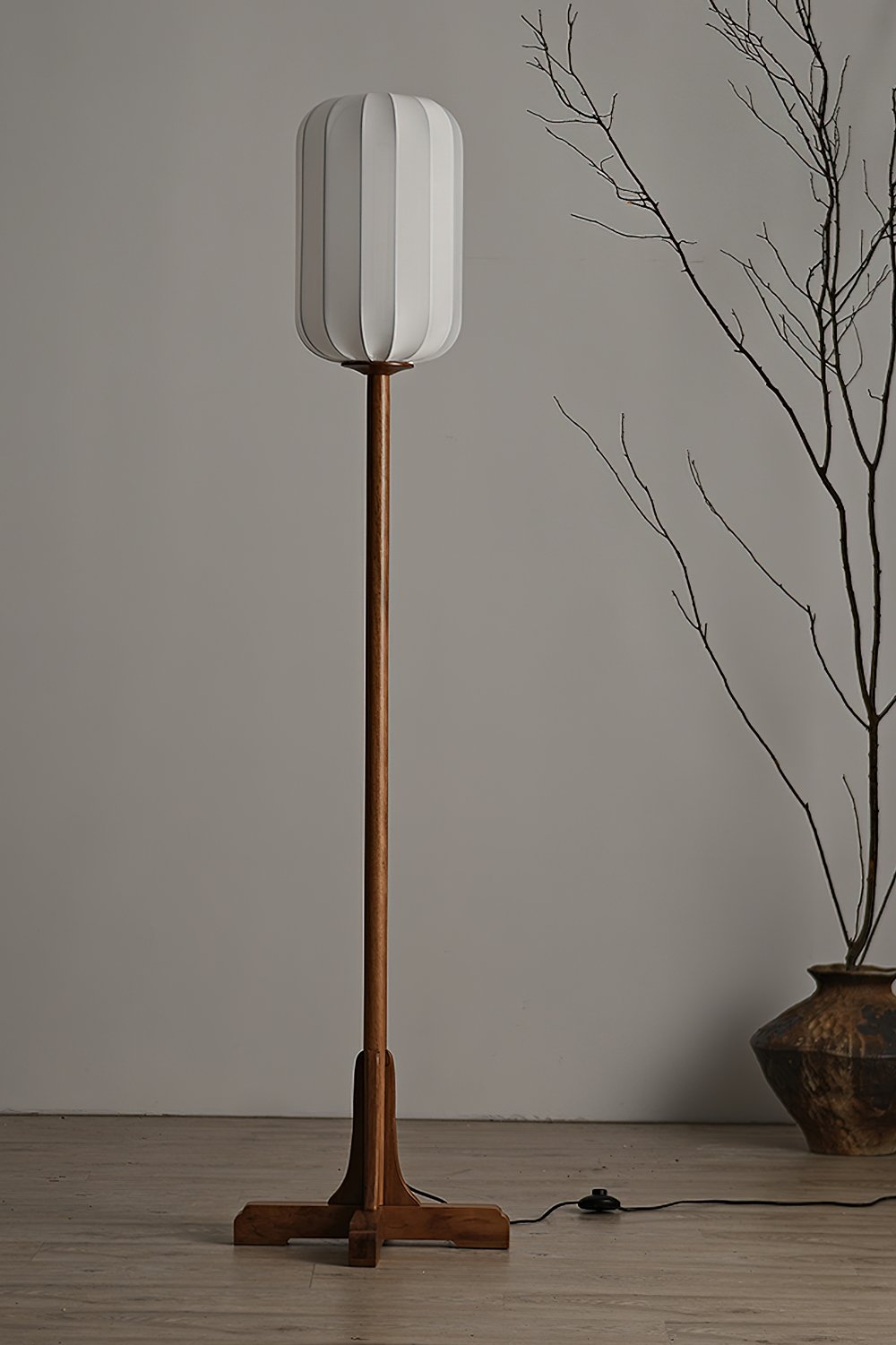 modern-lantern-cloth-art-floor-lamp-with-wooden-base-for-bedroom-lighting