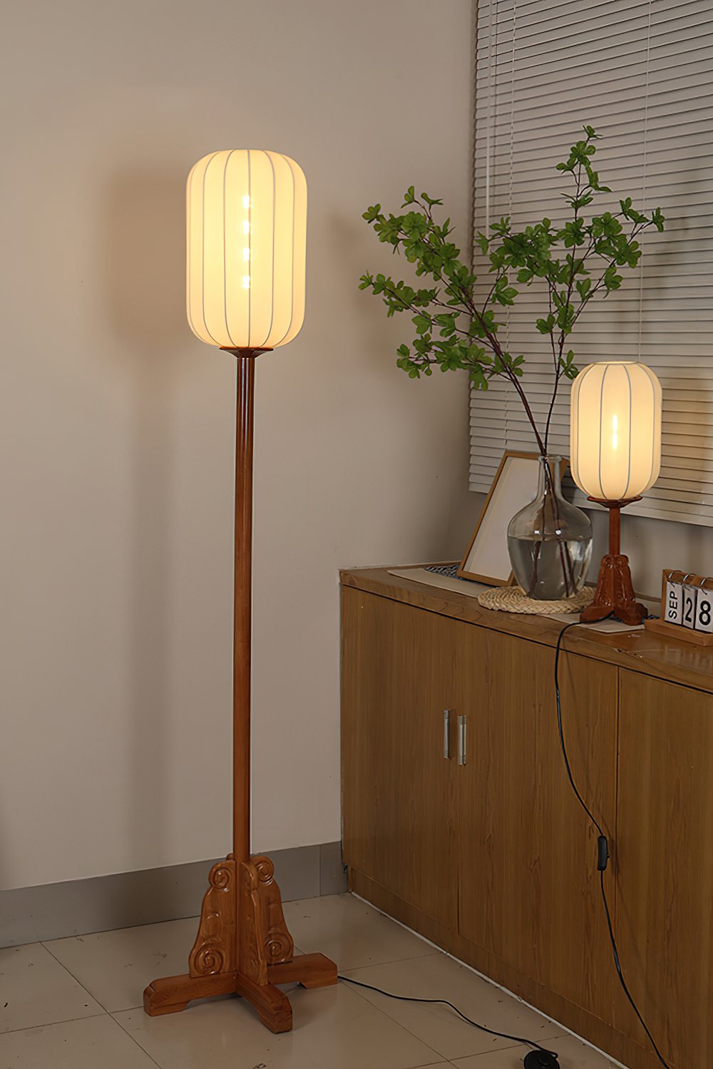 modern-lantern-cloth-art-floor-lamp-with-wooden-base-for-bedroom-lighting