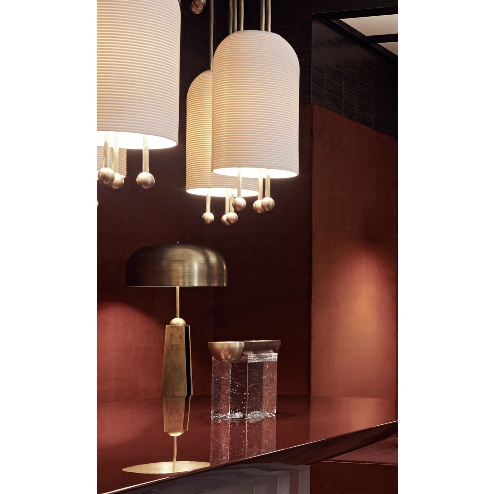 modern-ribbed-glass-lantern-pendant-lamp-for-dining-room-and-kitchen-island