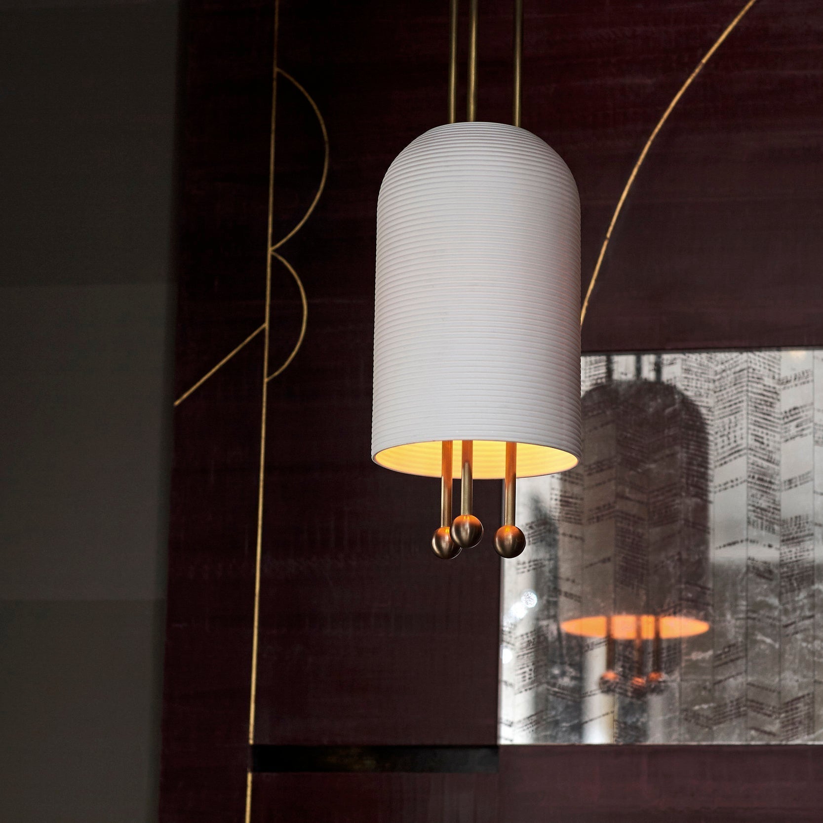 modern-ribbed-glass-lantern-pendant-lamp-for-dining-room-and-kitchen-island