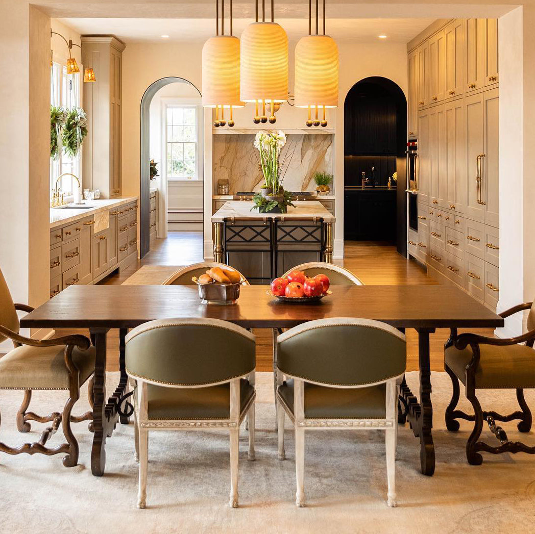 modern-ribbed-glass-lantern-pendant-lamp-for-dining-room-and-kitchen-island