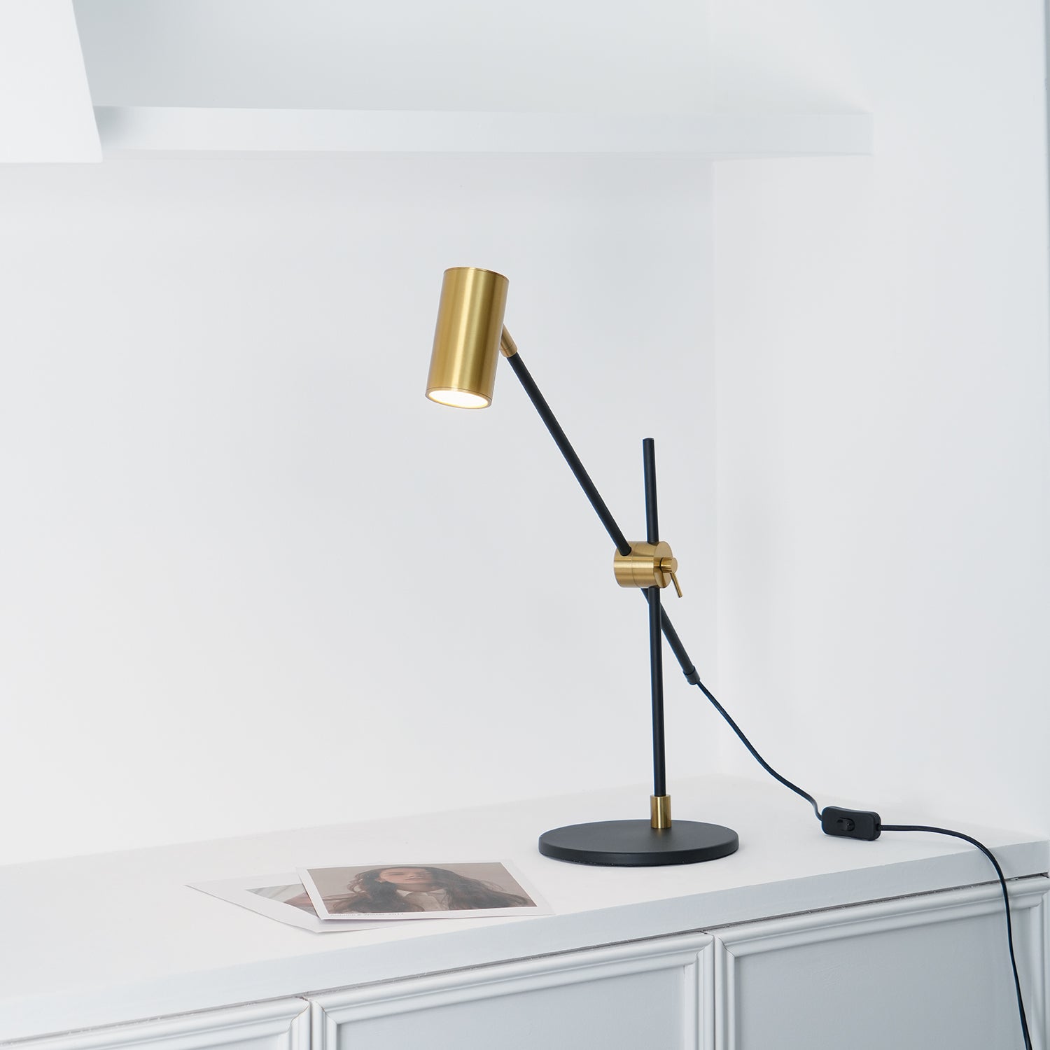 Lektor Modern Adjustable Table Lamp Articulated Reading Light for Office Gold and Black