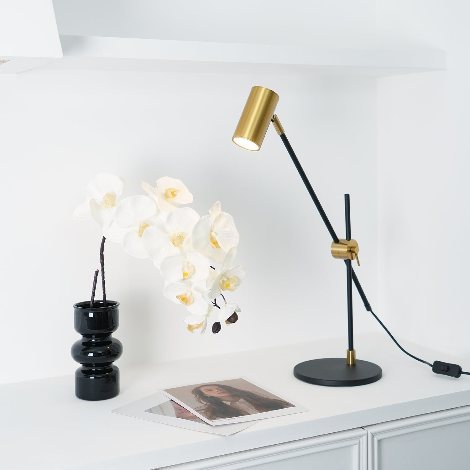 Lektor Modern Adjustable Table Lamp Articulated Reading Light for Office Gold and Black