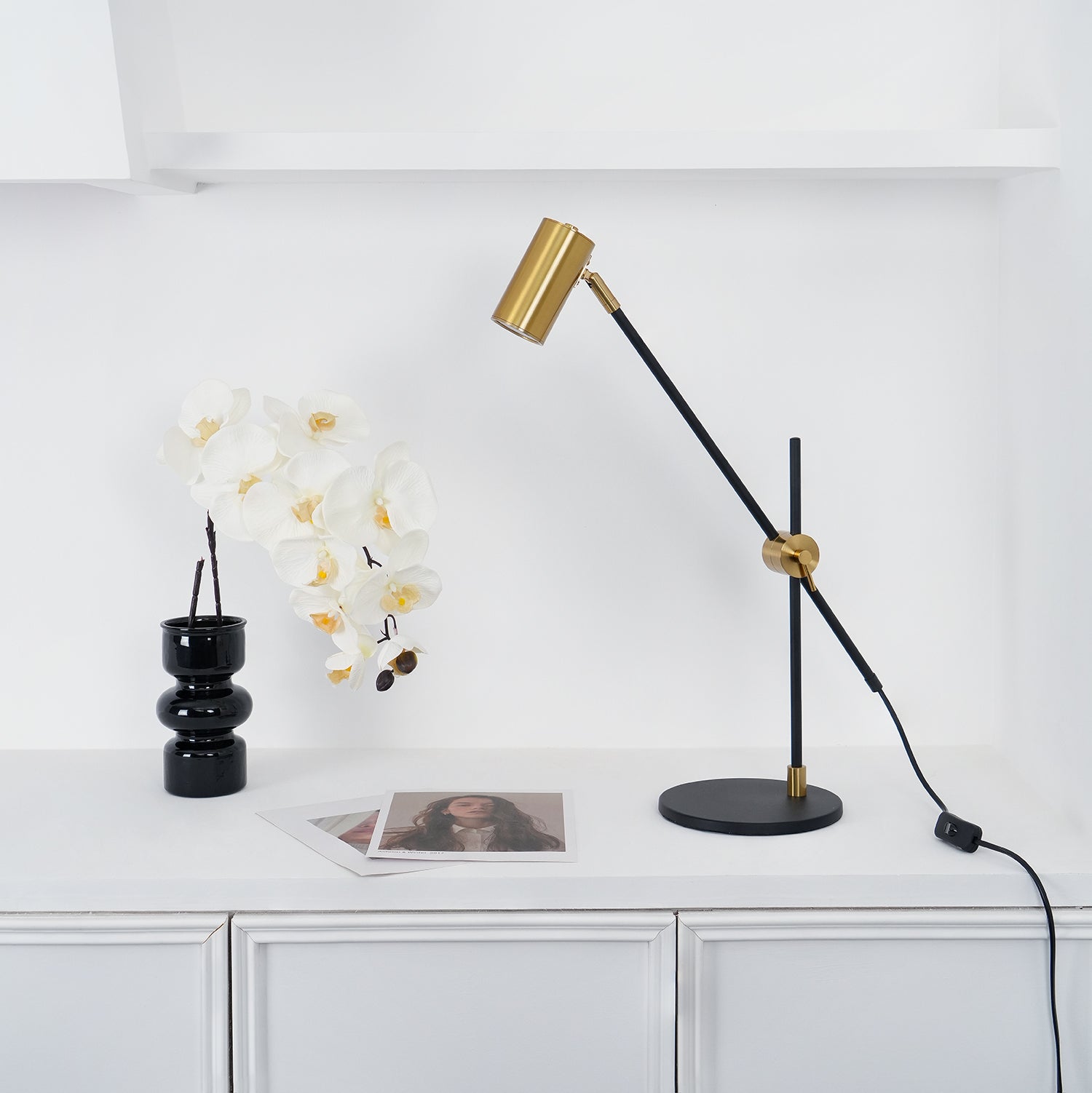 Lektor Modern Adjustable Table Lamp Articulated Reading Light for Office Gold and Black