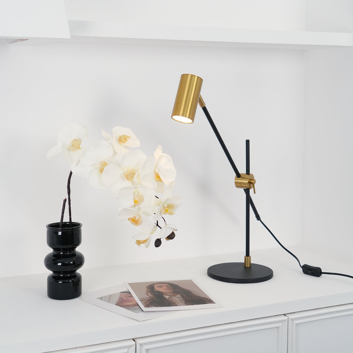 Lektor Modern Adjustable Table Lamp Articulated Reading Light for Office Gold and Black