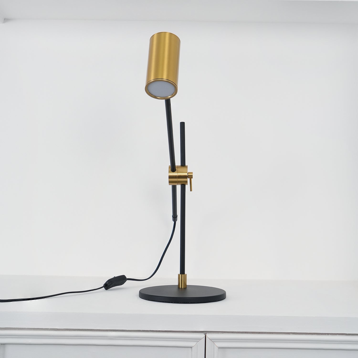 Lektor Modern Adjustable Table Lamp Articulated Reading Light for Office Gold and Black