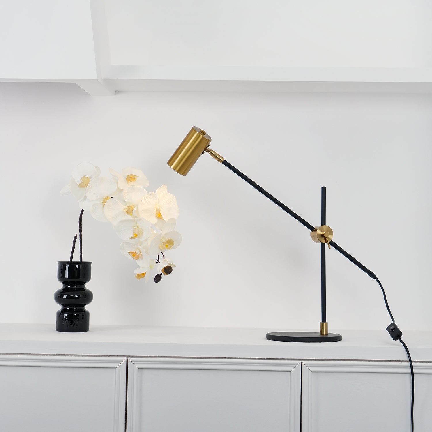 Lektor Modern Adjustable Table Lamp Articulated Reading Light for Office Gold and Black