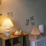 Modern Ribbed Ceramic Gourd Table Lamp White Gloss Desk Light with Linen Shade