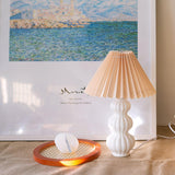Modern Ribbed Ceramic Gourd Table Lamp White Gloss Desk Light with Linen Shade