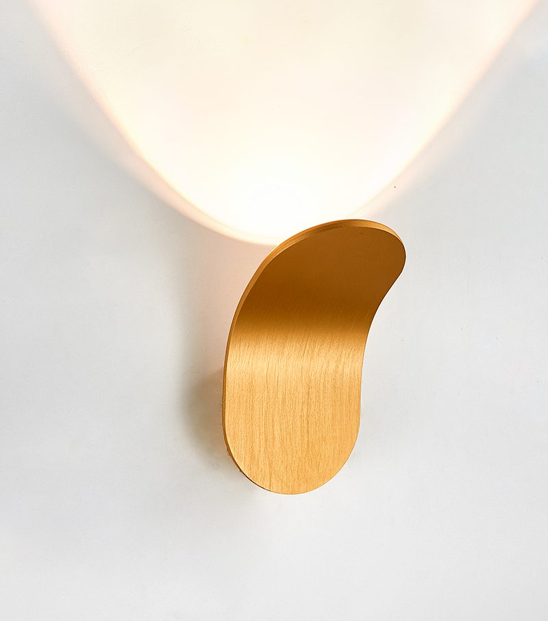 modern-lik-led-wall-sconce-indirect-lighting-fixture-for-living-room-and-bedroom