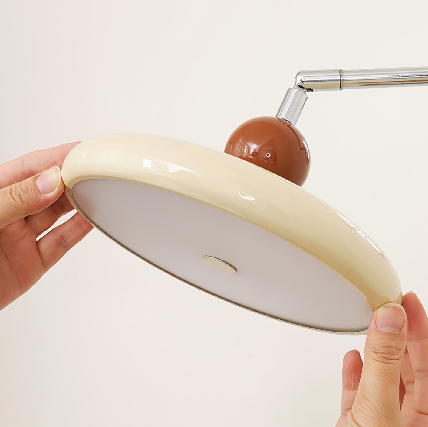 modern-round-disk-plug-in-wall-sconce-minimalist-led-wall-lamp-for-bedroom-living-room-lighting