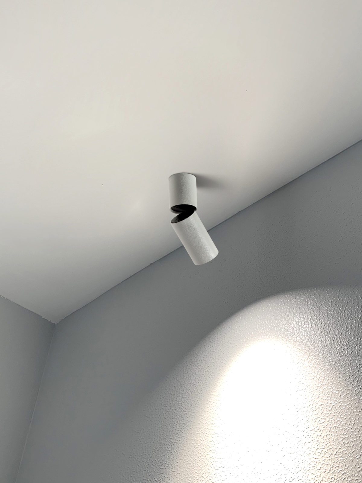 modern-rotating-led-ceiling-and-wall-spotlight-aluminum-focus-light-for-kitchen-and-display