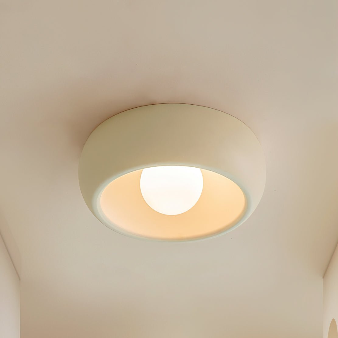 Modern Round Glass Flush Mount Ceiling Light Minimalist Louis Inspired Interior Lighting Fixture
