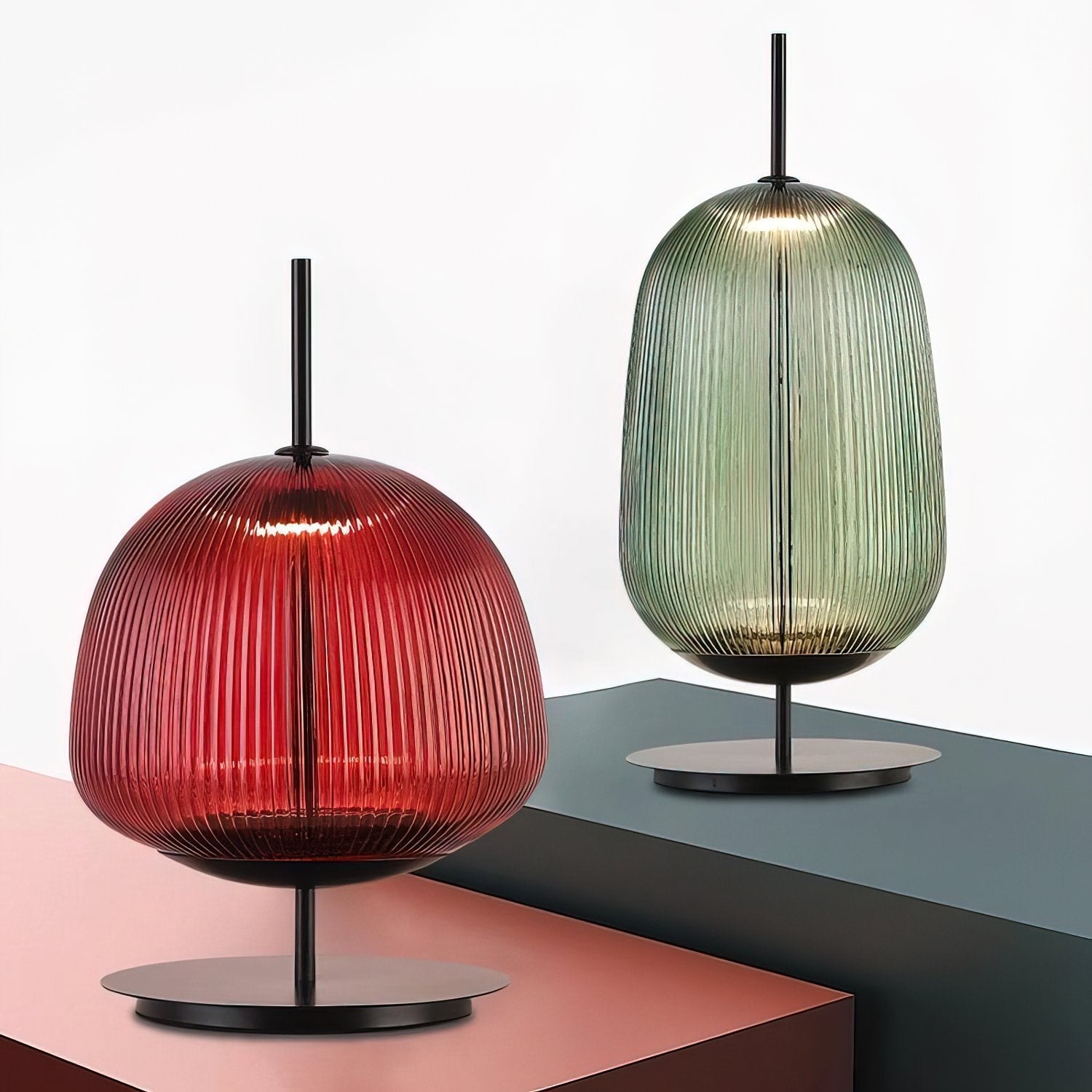 modern-ribbed-glass-table-lamp-with-minimalist-base-for-contemporary-living-spaces