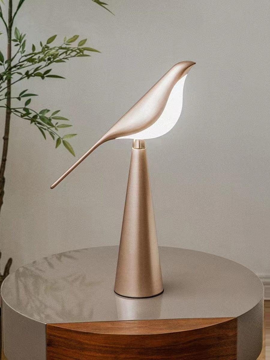 Modern Magpie Art Bird LED Table Lamp Elegant Task Lighting for Bedside and Office