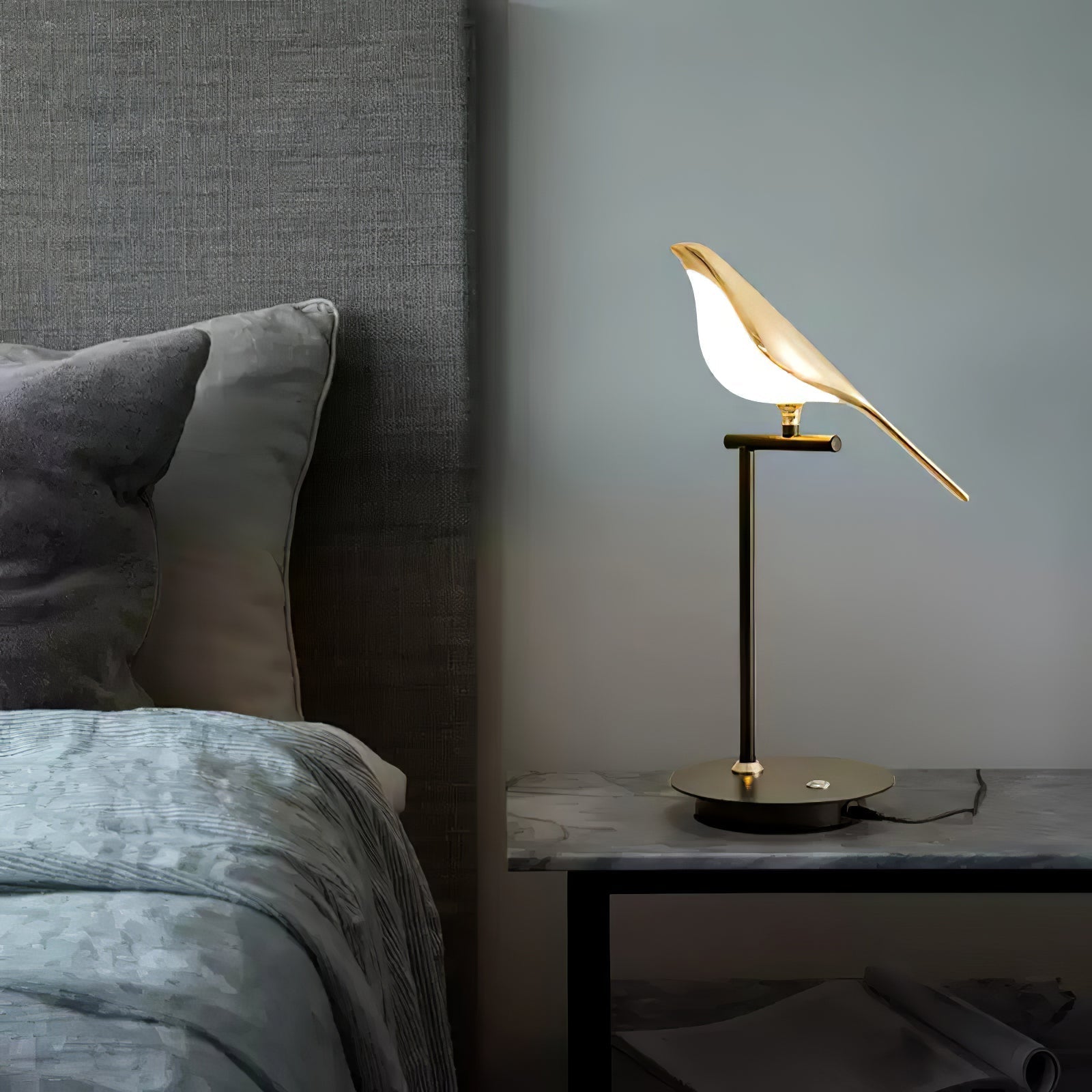 Modern Bird Perch LED Table Lamp for Home Office and Bedside Decor