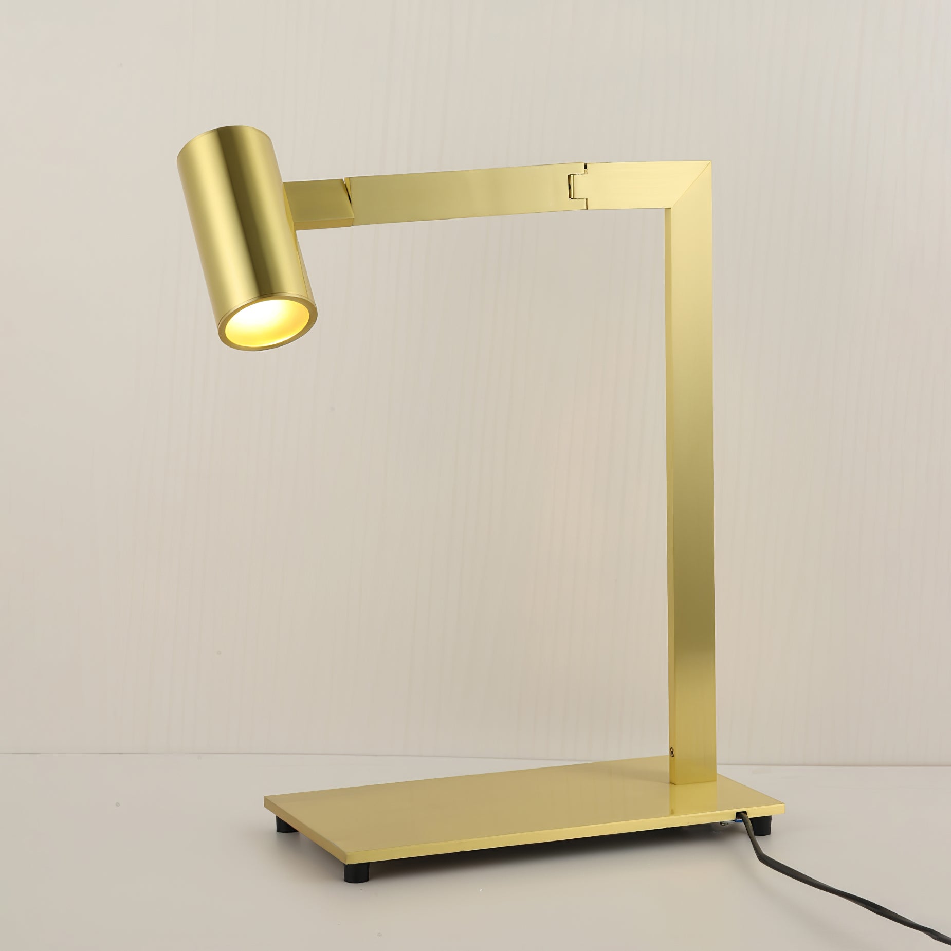 Modern Minimalist Circular LED Table Lamp with Integrated Lighting for Bedside and Desk