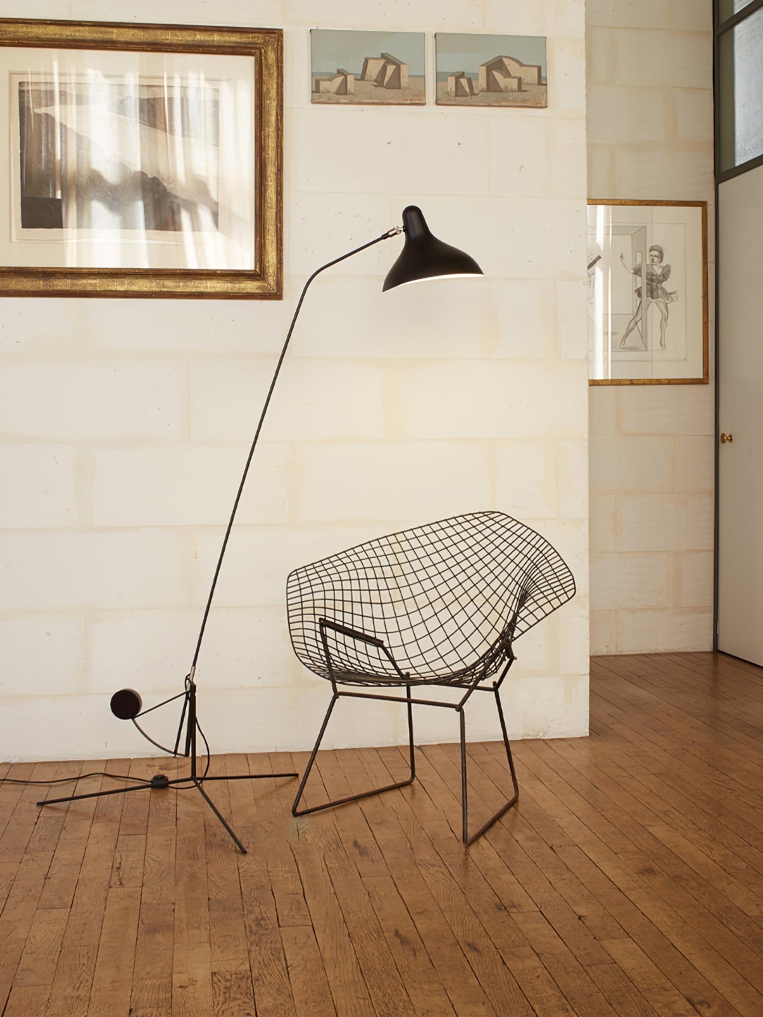 Modern Adjustable Mantis Arm Floor Lamp Rotating Industrial Metal Standing Light for Bedroom