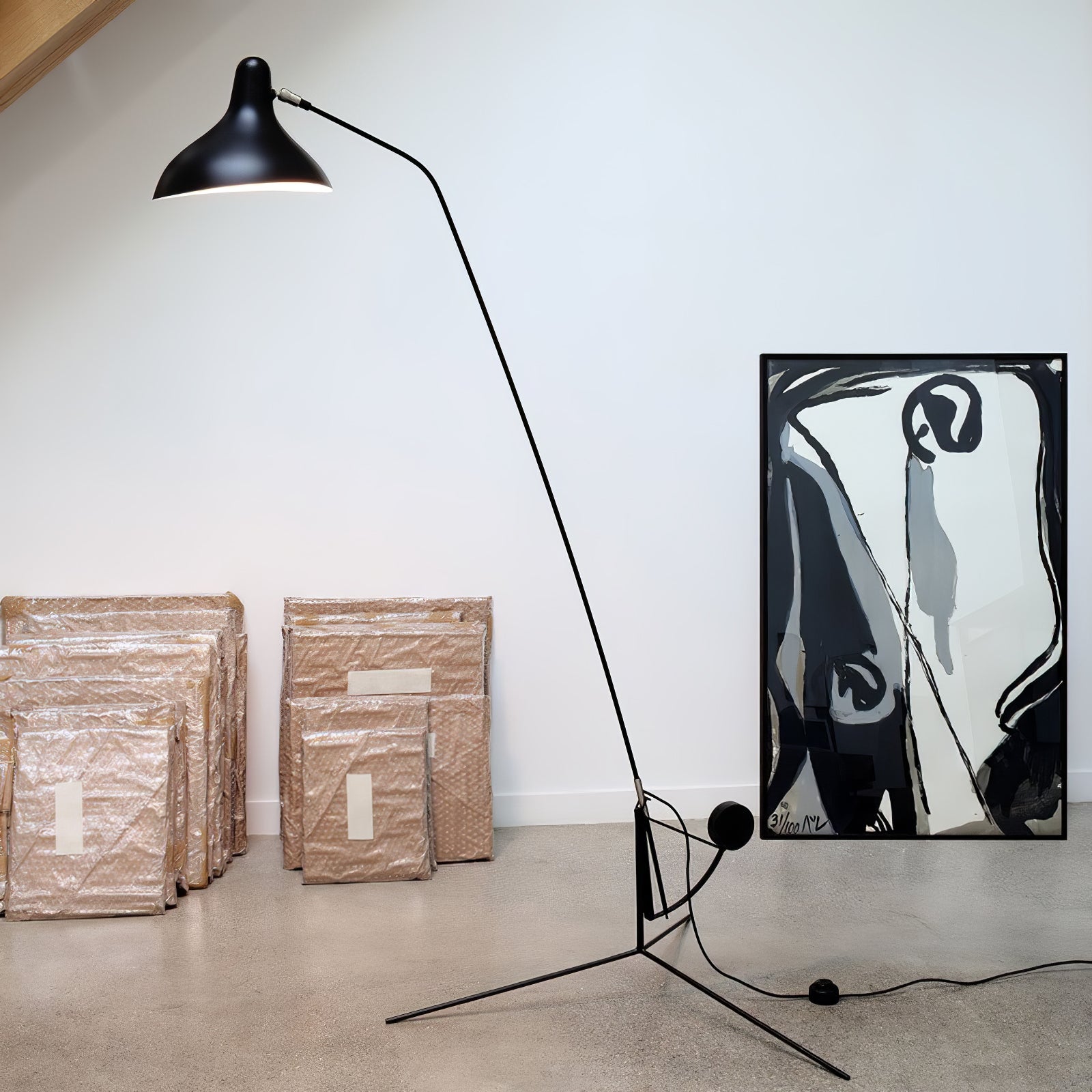 Modern Adjustable Mantis Arm Floor Lamp Rotating Industrial Metal Standing Light for Bedroom