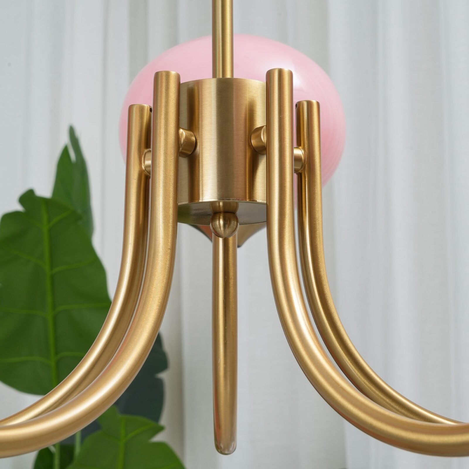 modern-marshmallow-pink-glass-pendant-light-gold-finish-ceiling-chandelier-lighting