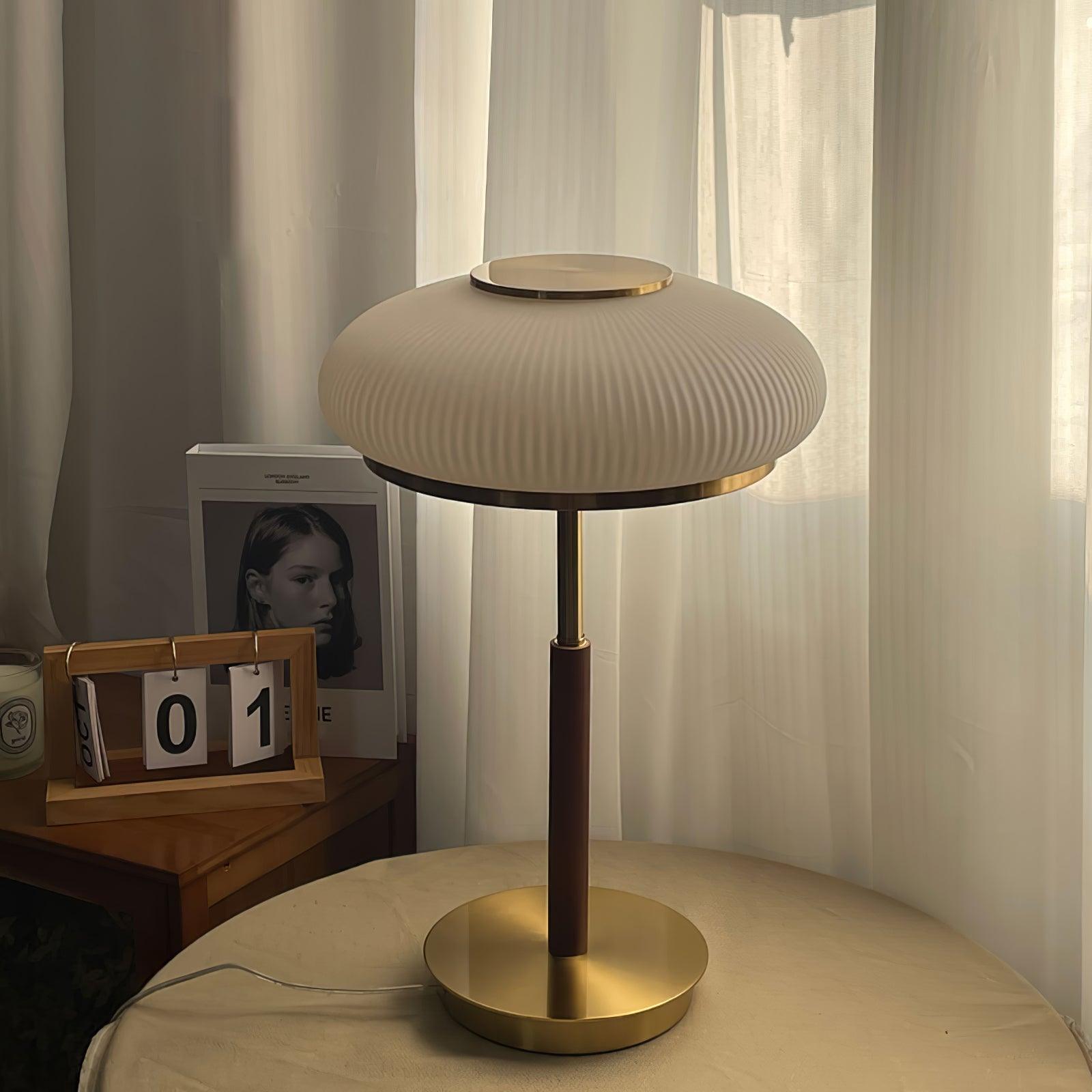 Modern Matsutake Mushroom Task Lamp Elegant Gold and White Glass Table Light for Bedside and Office