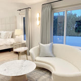 modern-elongated-alabaster-wall-sconce-luxury-natural-stone-led-light