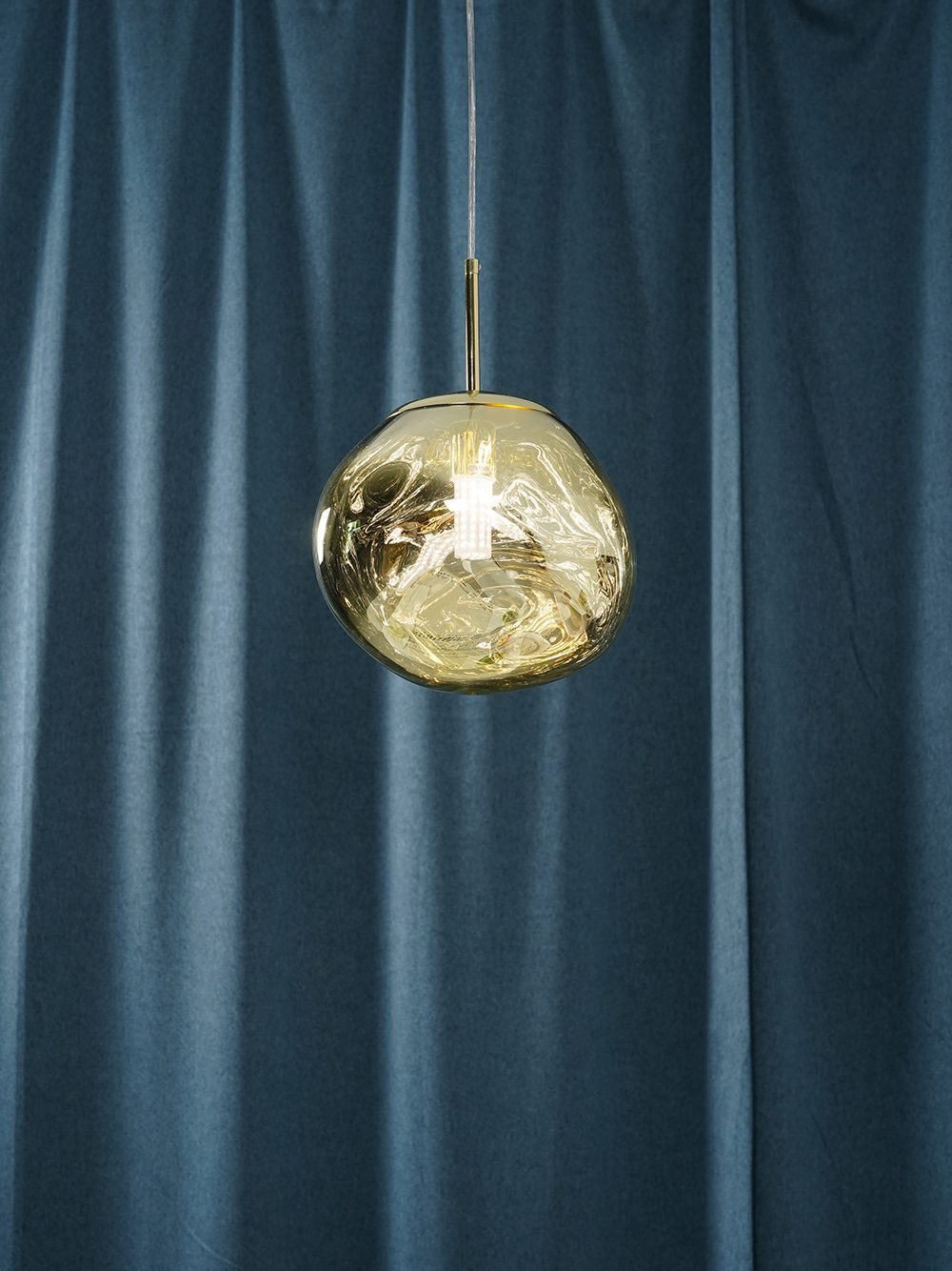 contemporary-melt-glass-style-lava-pendant-light-unique-mirror-finish-polycarbonate-hanging-lamp