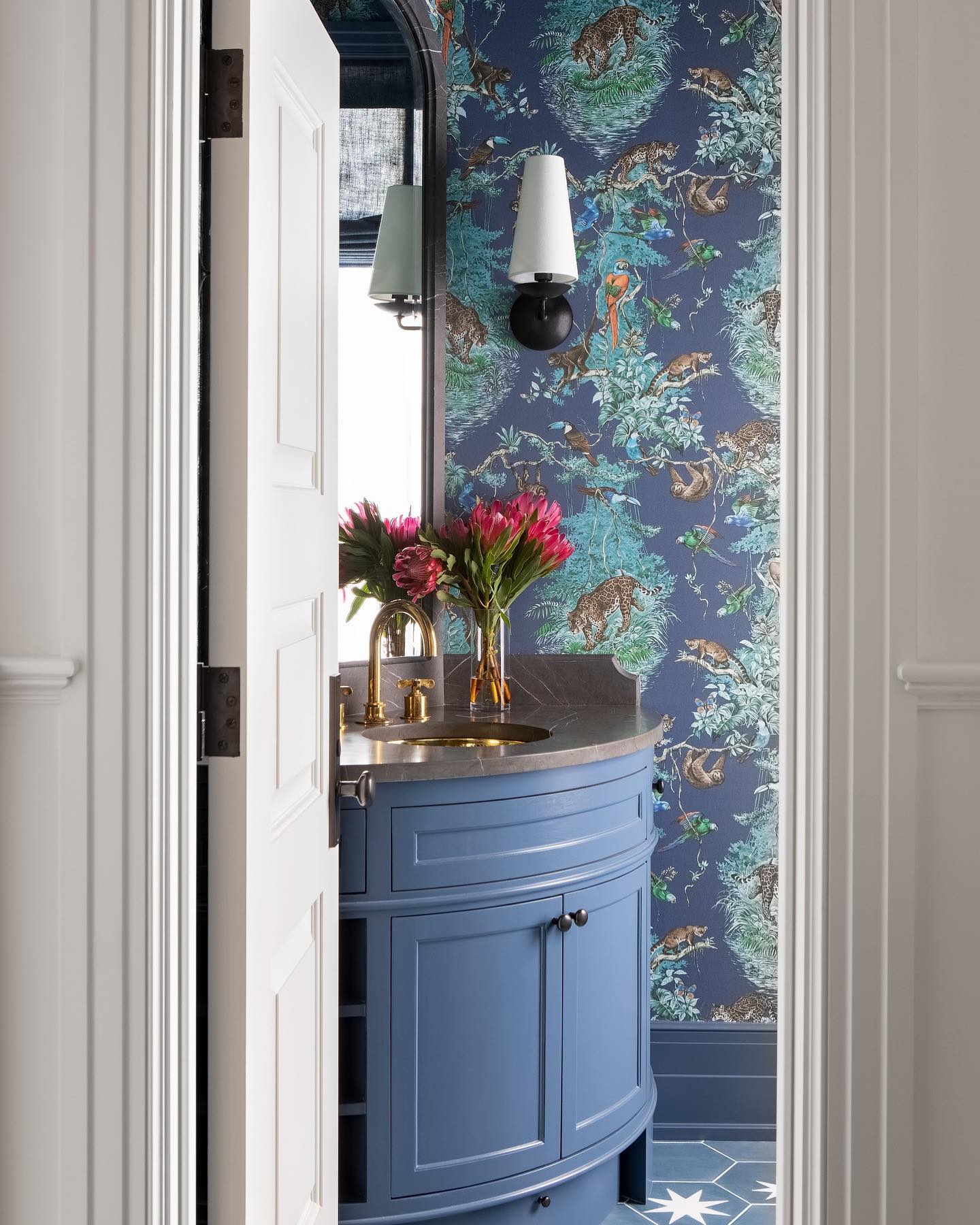 elegant-mid-century-brass-wall-sconce-with-conical-fabric-shade-for-bedroom-and-hallway