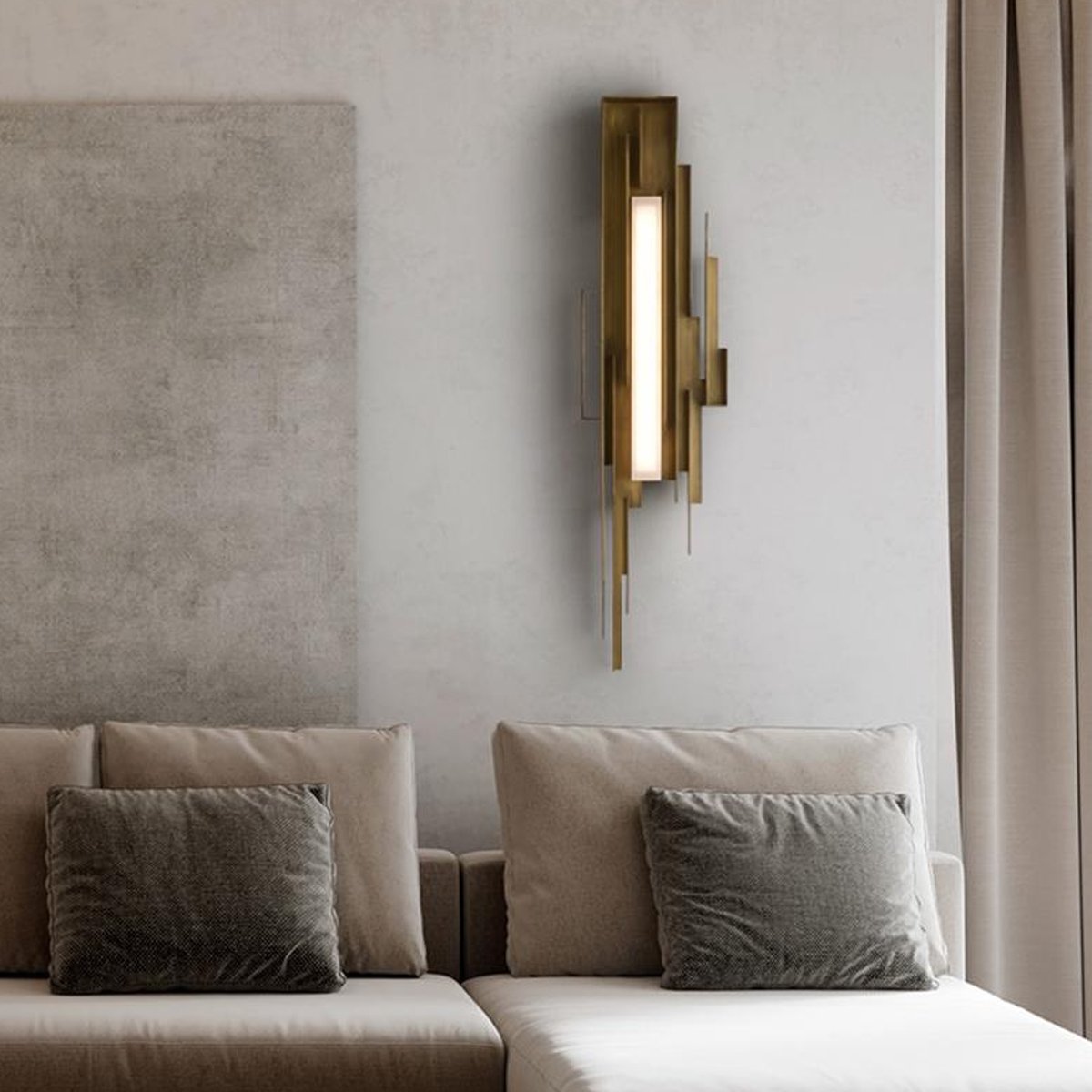 modern-brutalist-gold-metal-sculpted-wall-sconce-integrated-led-vertical-light-fixture
