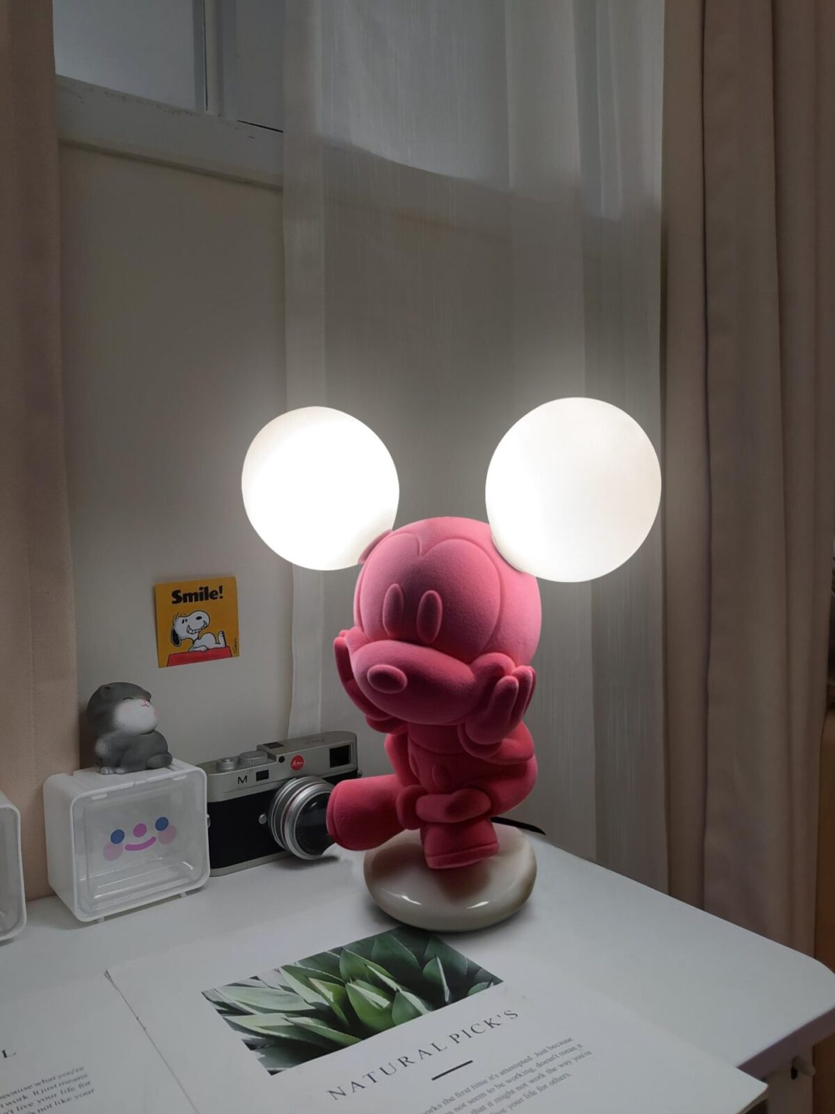 modern-mickey-resin-table-lamp-with-opal-glass-globe-for-kids-room-and-creative-home-decor