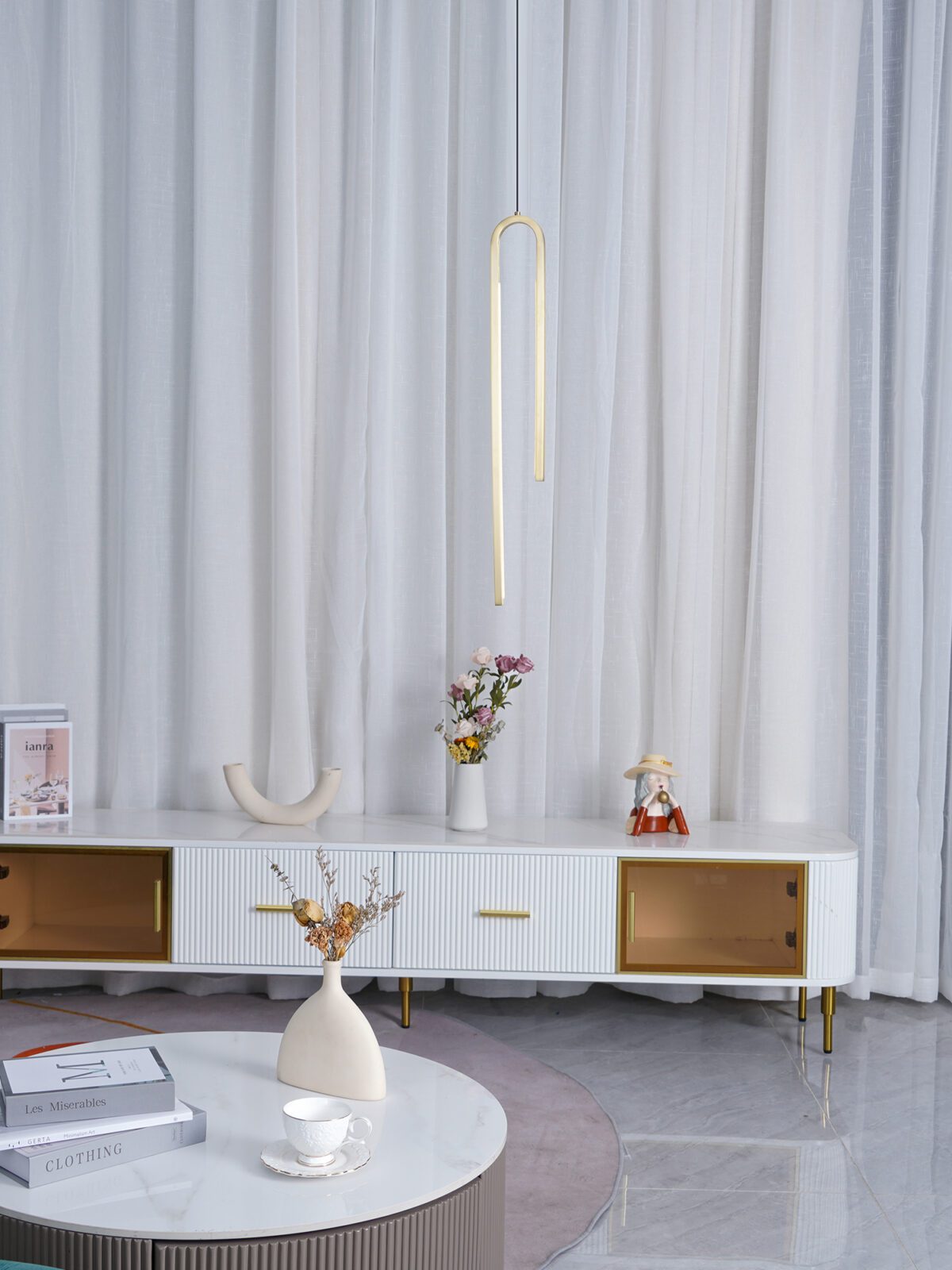 mira-u-modern-brass-led-pendant-light-with-acrylic-diffuser-for-dining-room