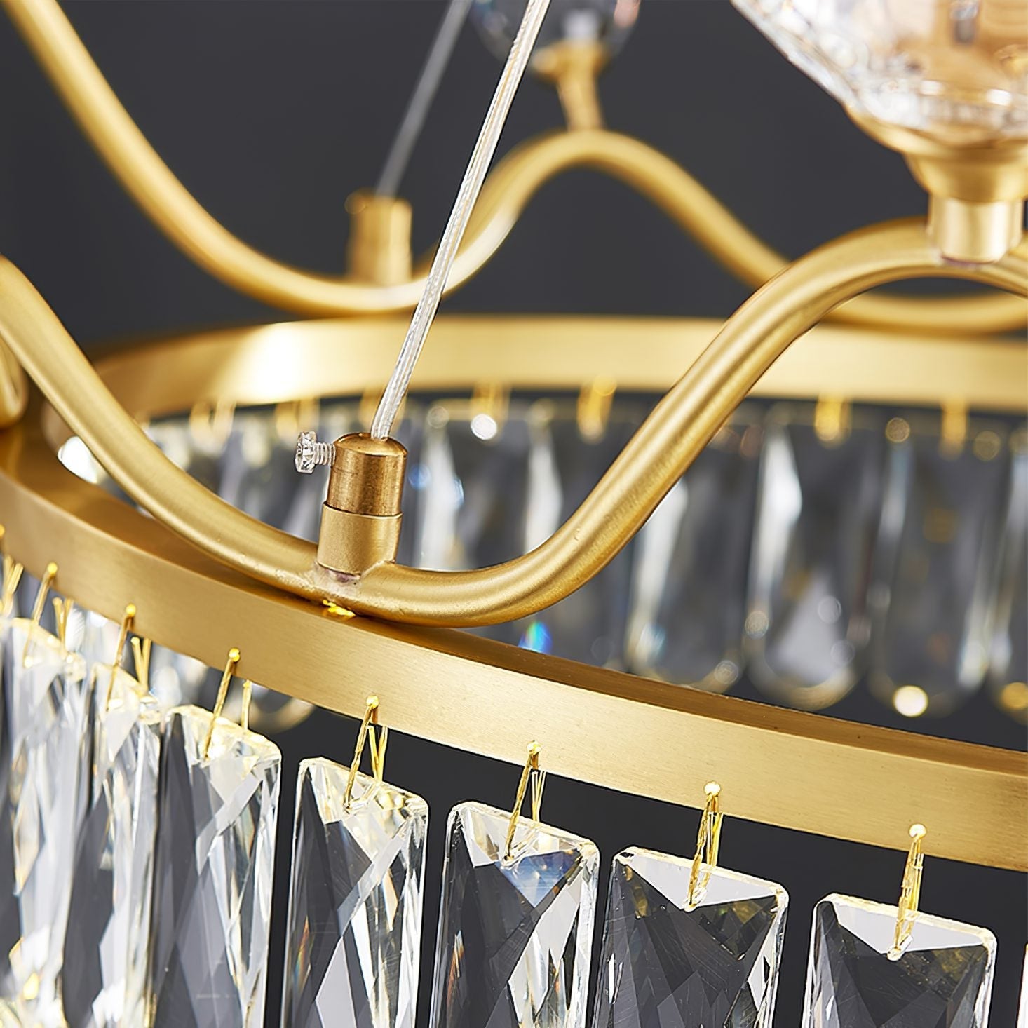 elegant-crown-design-crystal-chandelier-brass-hanging-light-with-three-color-led