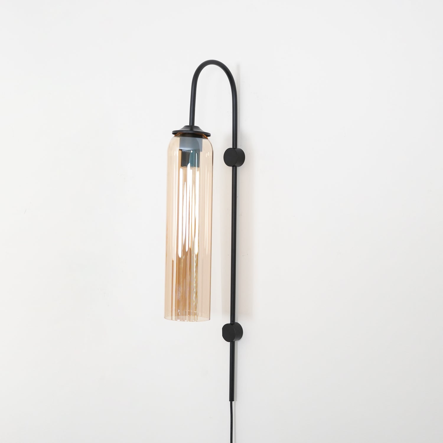 modern-cylinder-glass-wall-sconce-with-plug-in-cord-for-interior-lighting