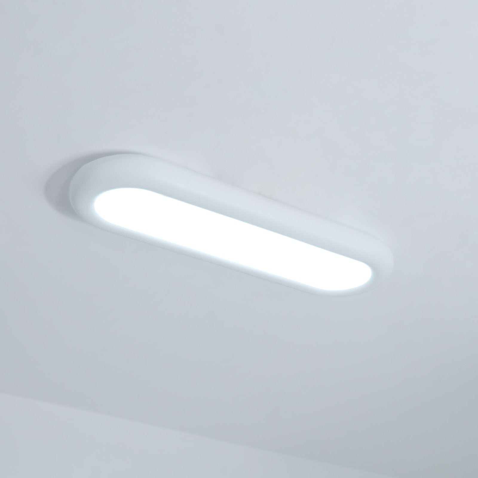 minimalist-oval-flush-mount-led-ceiling-light-fixture-with-three-color-temperatures