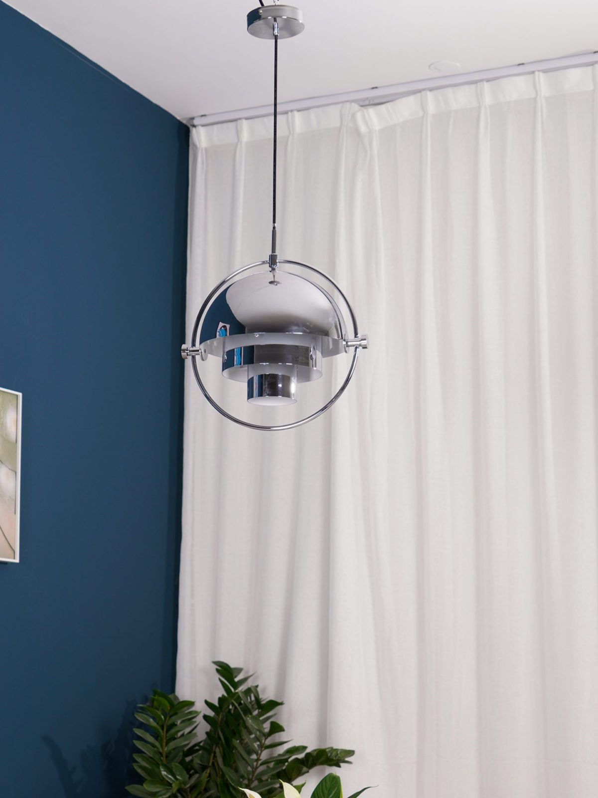 modern-adjustable-ball-pendant-light-with-rotating-metal-hemisphere-shade